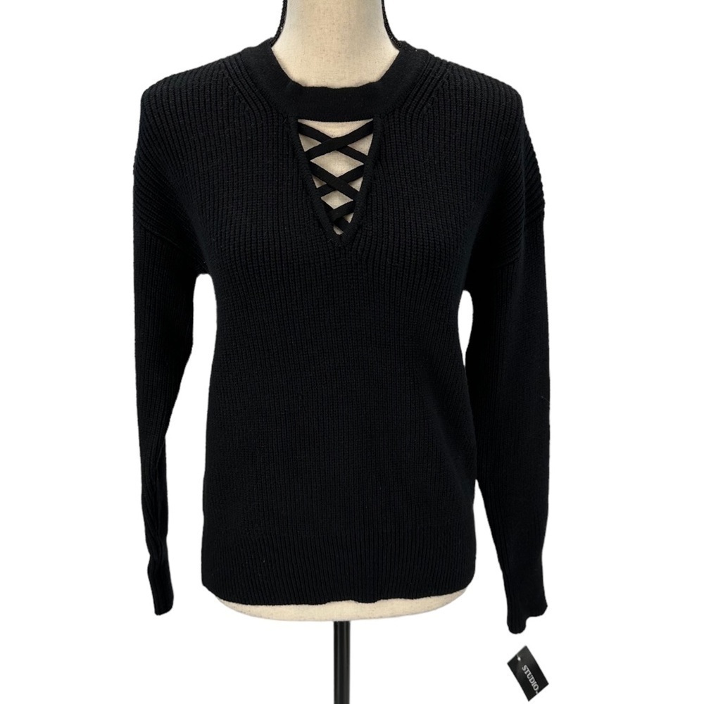 Studio by JPR Long Sleeve Crew Neck Lace Peephole Ribbed Sweater - Black - Small